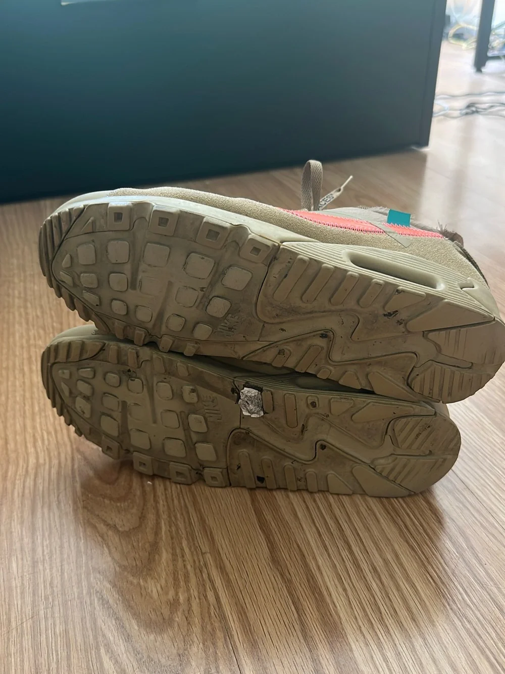 Nike desert padded